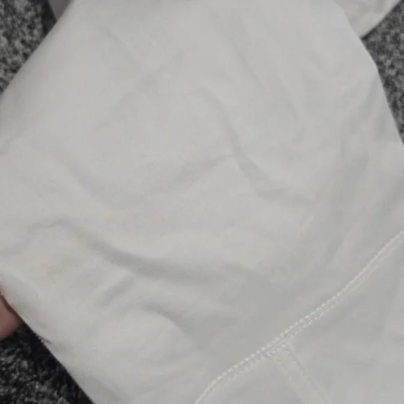 Louis Vuitton White Cropped Pants - Picture 9 of 9